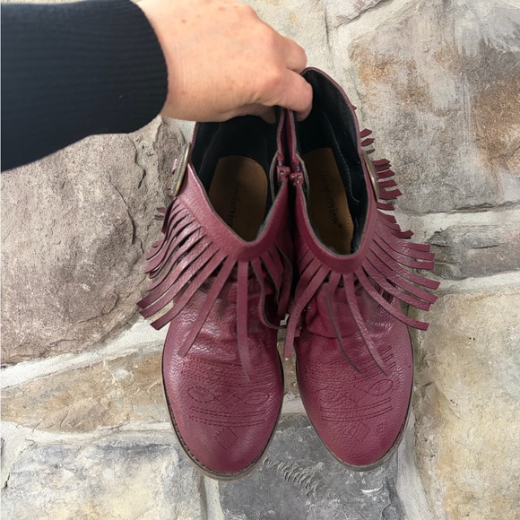 Cowgirl Booties😍 - Picture 4 of 9